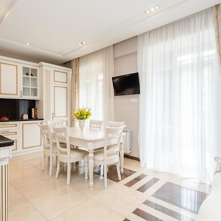 3Bd-2Bth Apartment In Tbilisi City Center 外观 照片